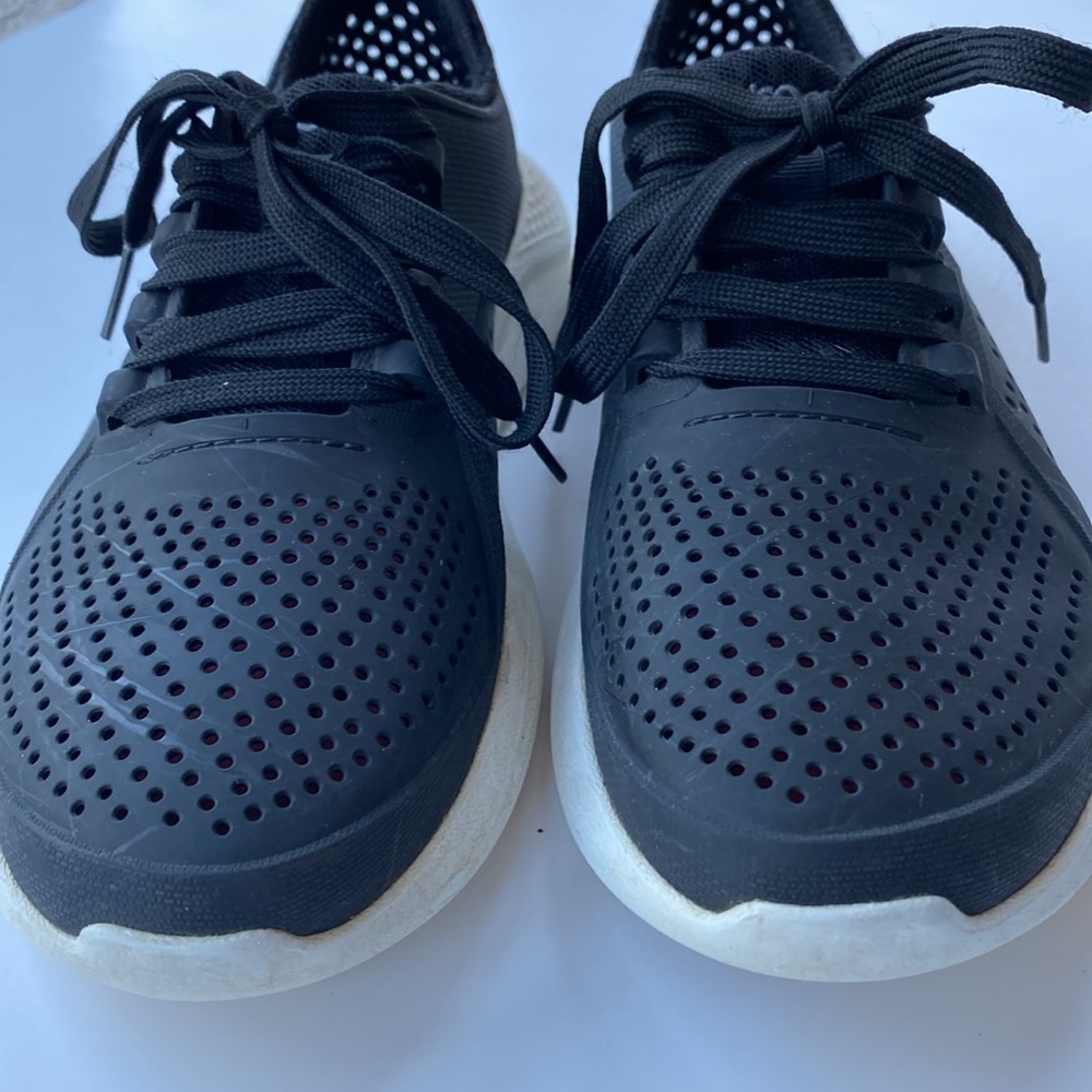 CROCS LiteRide Pacer Lace Up Sneaker in Black - Picture 5 of 9